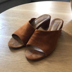 Zou Xou Suede Sandals